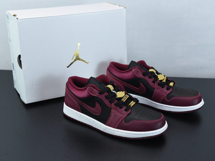 Nike Air Jordan 1 Low "Dark Beetroot Black"