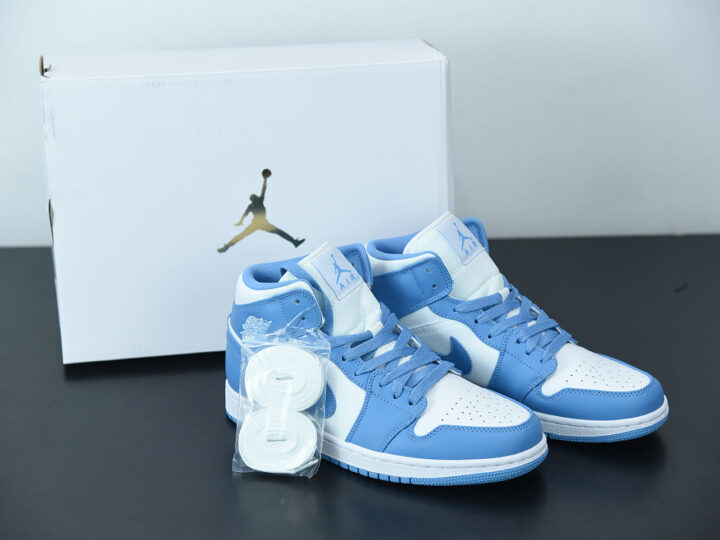 Nike Air Jordan 1 Mid "UNC"