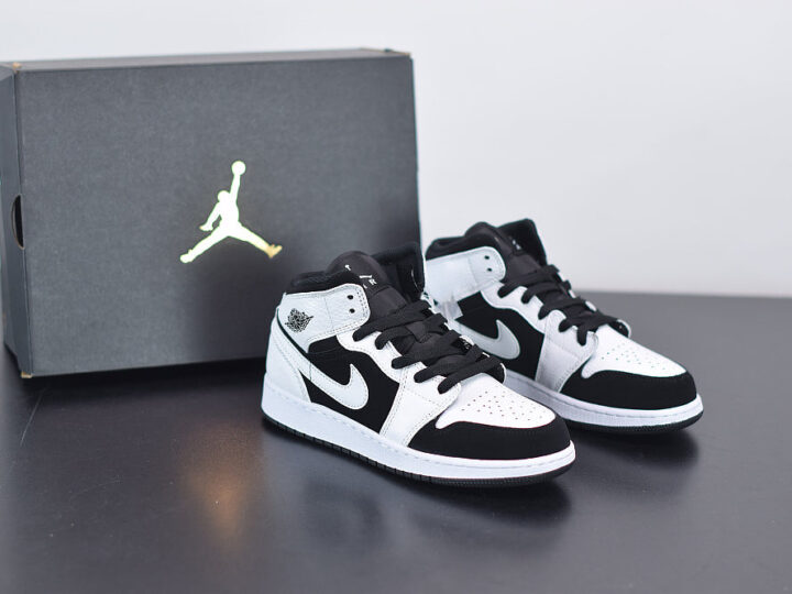 Nike Air Jordan 1 Mid White Black "Tuxedo"