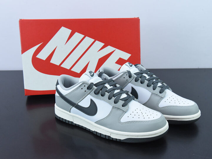 Nike Dunk Low "Light Smoke Grey"