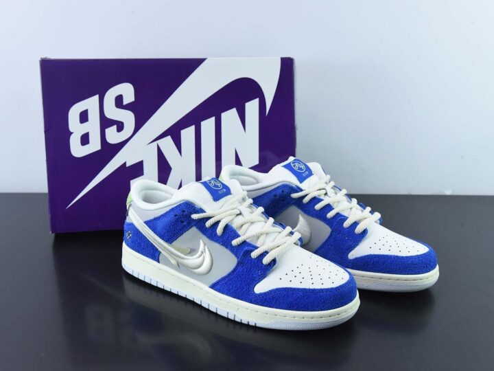 Nike SB Dunk Low Pro "Fly Streetwear Gardenia"