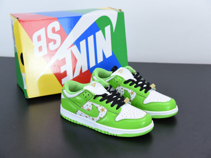 Nike SB Dunk Low Supreme Stars Mean Green (2021)