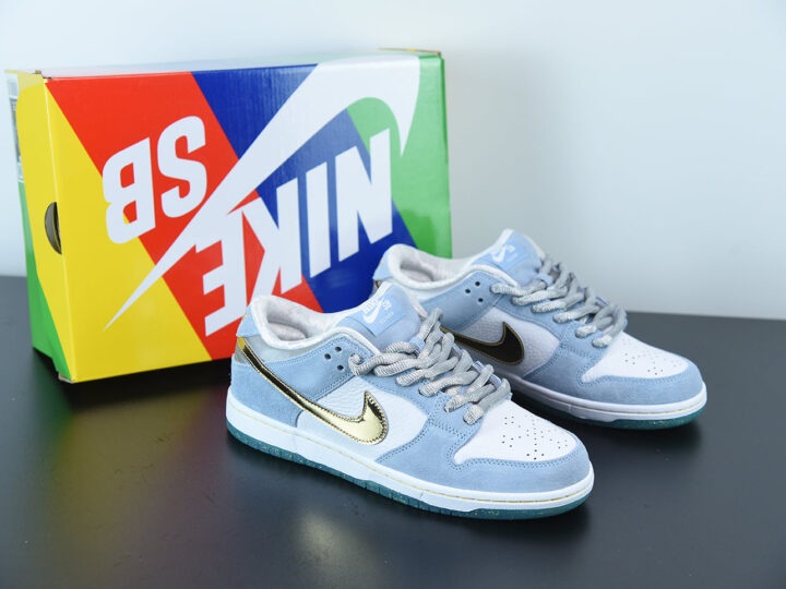 Nike x Sean Cliver SB Dunk Low "Holiday Special"
